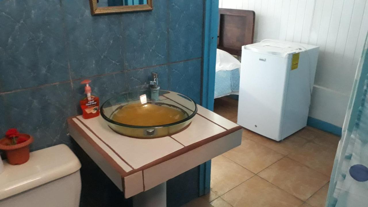Hotel La Uvita بويرتو ليمون المظهر الخارجي الصورة